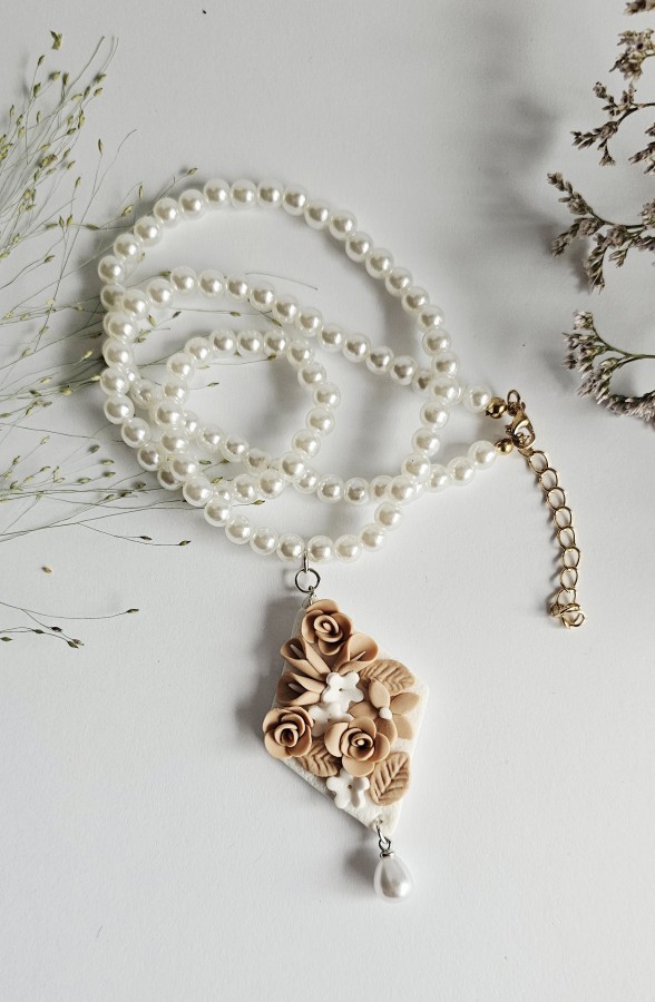 Vėrinys "Lilium"
